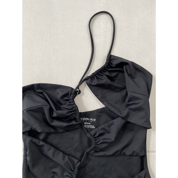 Ocean Avenue Riot Swim One Piece Swimsuit Biscayne NWOT - Picture 2 of 9